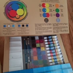 Artist's Loft Watercolor Easel Set of 42 pieces